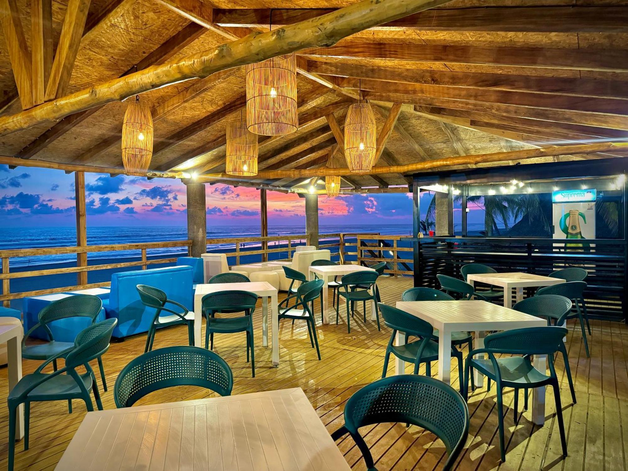 Hotel Tesoro Beach San Luis La Herradura Εξωτερικό φωτογραφία